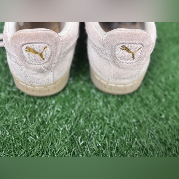 Puma Men's Light Gray Suede Sneakers Size 8 - Picture 3 of 7